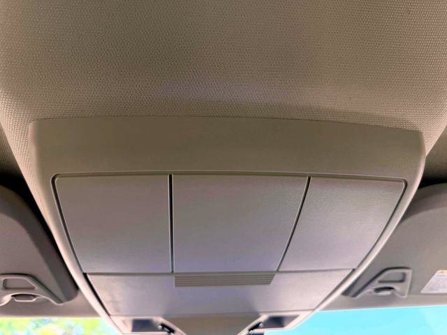 Used 2015 Dodge Journey R/T w/ Flexible Seating Group FWD image 33
