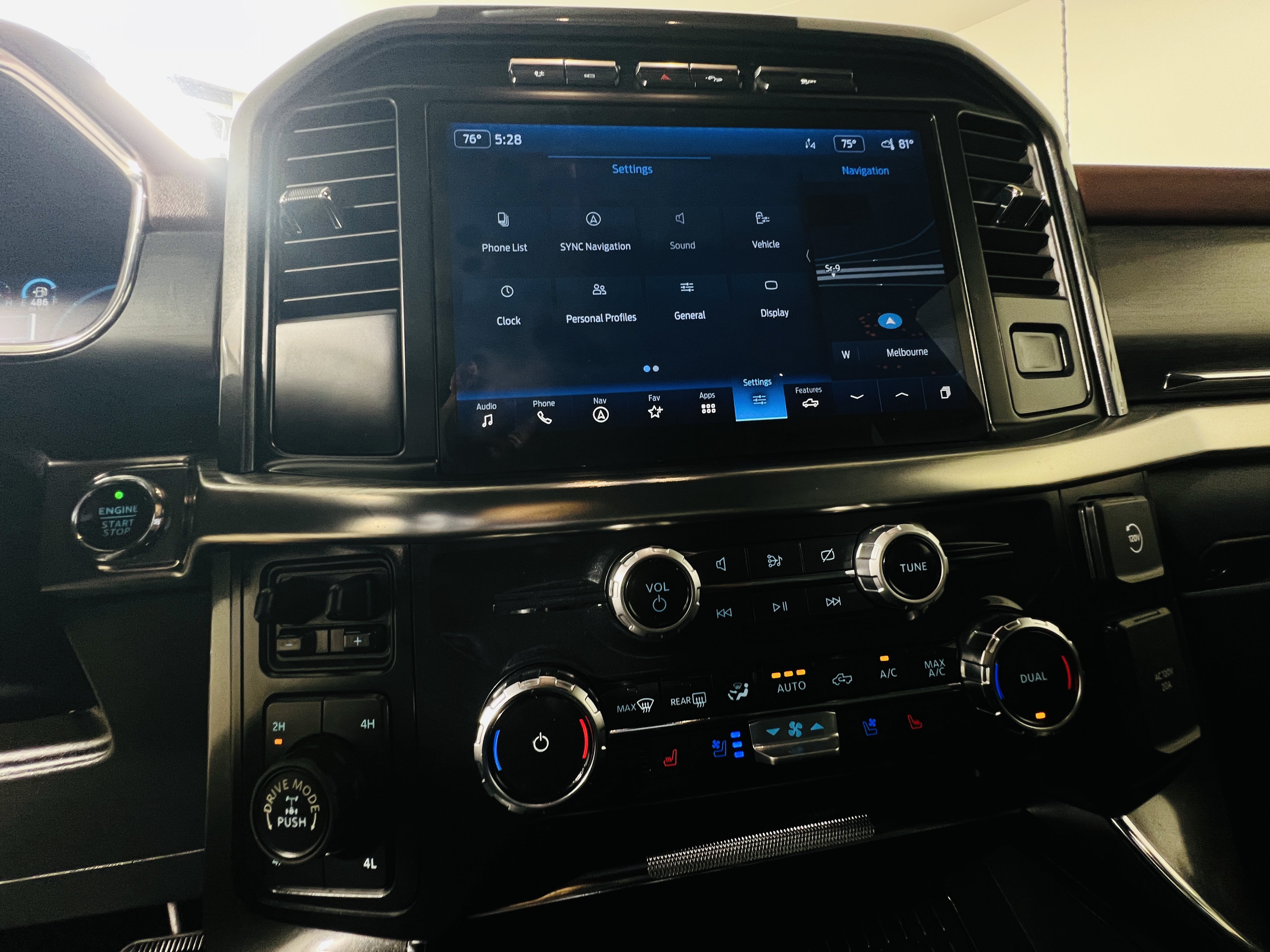 Used 2023 Ford F150 Lariat AWD/4WD image 26