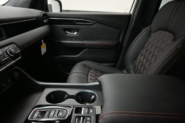 New 2026 Honda Pilot Sport image 13