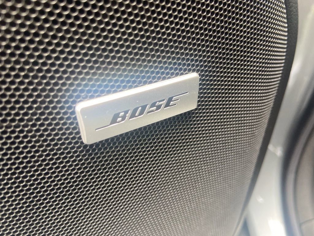 New 2025 Chevrolet Suburban Premier w/ Sun And Tow Package image 11