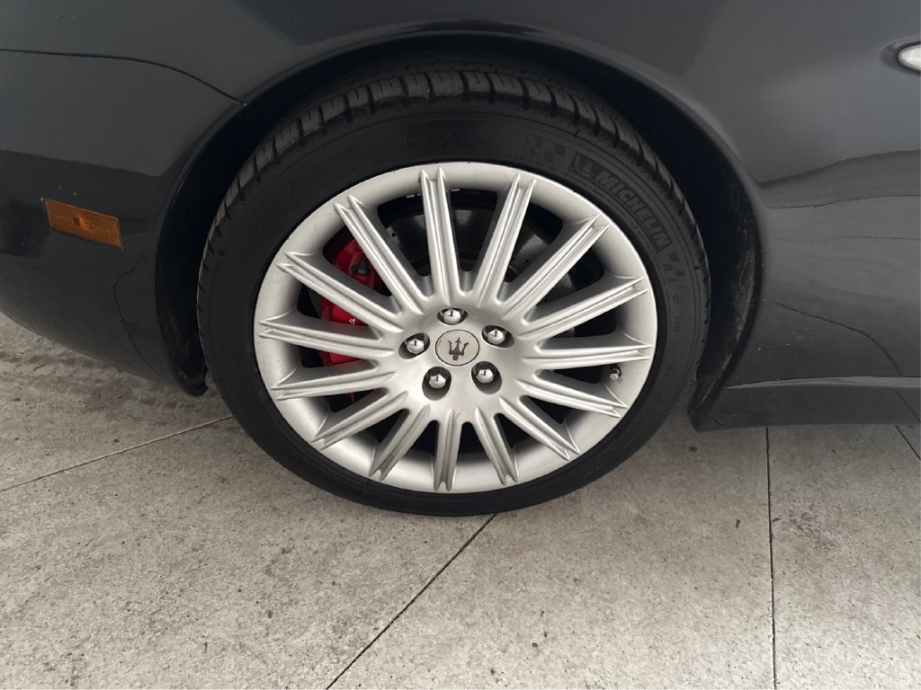 Used 2002 Maserati Spyder Cambiocorsa RWD image 16
