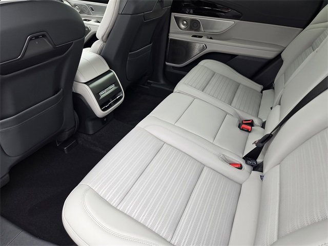 New 2026 Lincoln Nautilus Reserve image 30