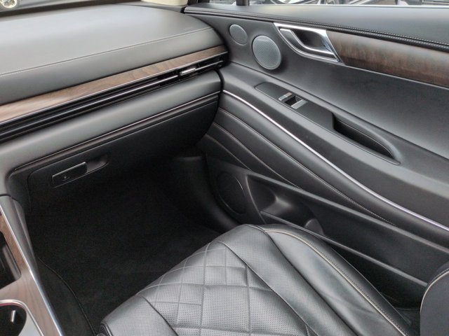 Used 2025 Genesis GV80 3.5T Prestige AWD/4WD image 16