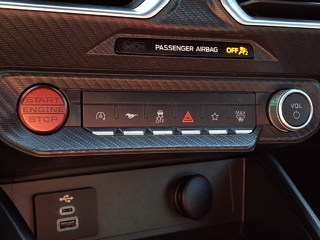 Used 2025 Ford Mustang GT Premium RWD image 26