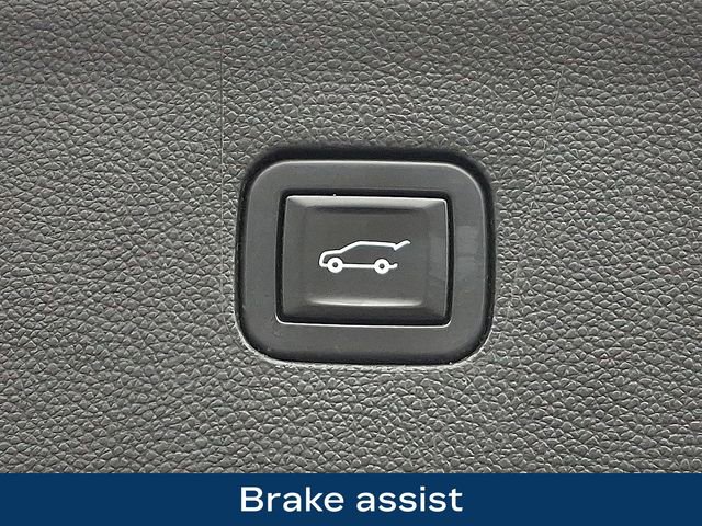 Used 2021 Buick Enclave Avenir w/ Avenir Technology Package image 24