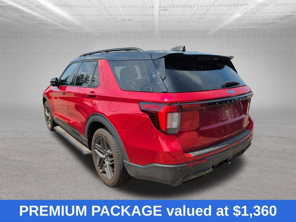Used 2025 Ford Explorer ST-Line w/ Premium Package AWD/4WD image 7