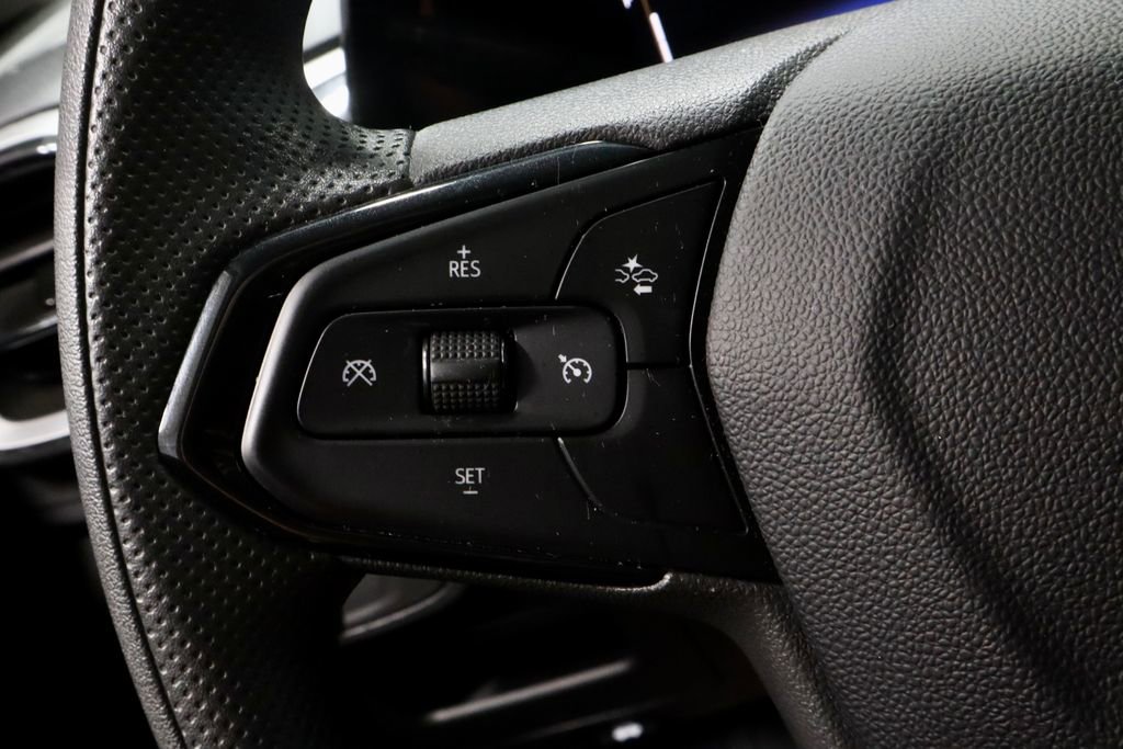 Used 2025 Chevrolet TrailBlazer LS w/ LS Convenience Package FWD image 26