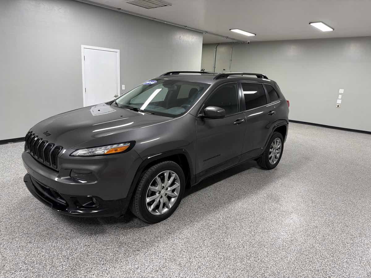 Used 2018 Jeep Cherokee Latitude image 7
