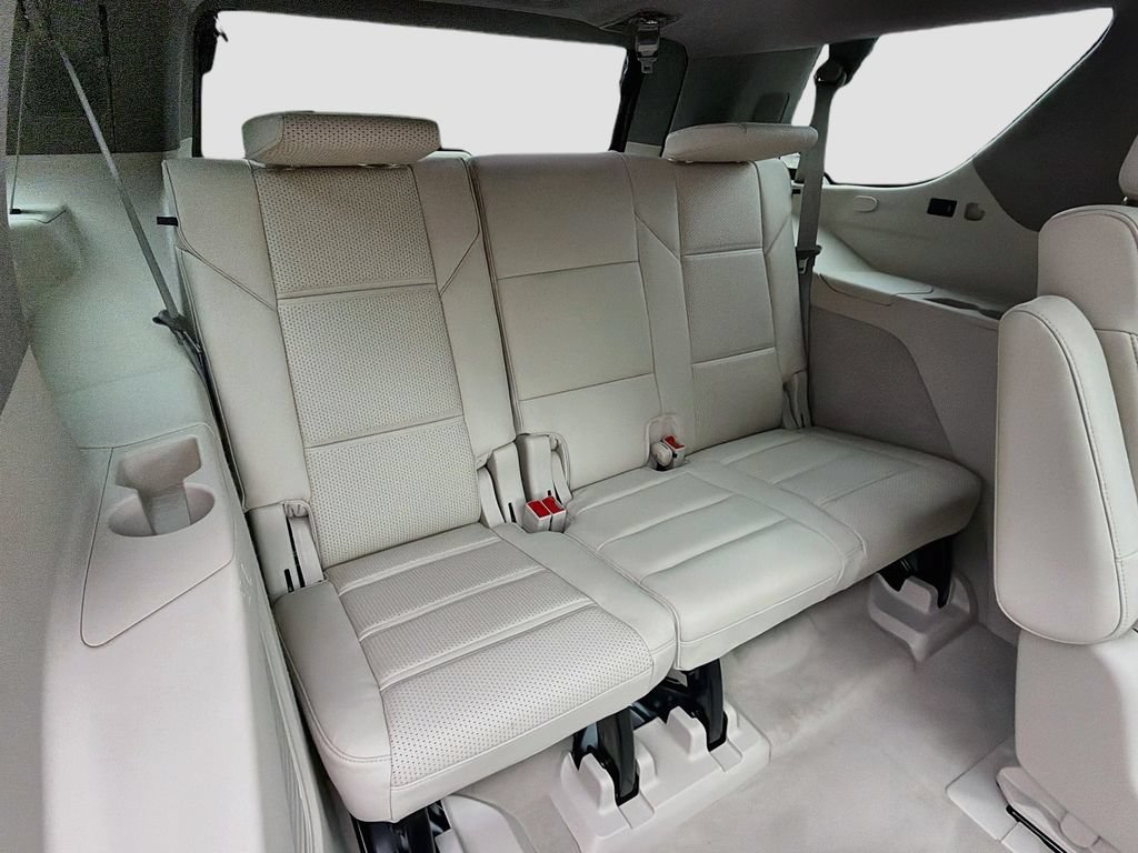 Used 2023 Cadillac Escalade Sport Platinum w/ LPO, ONYX Package AWD/4WD image 33