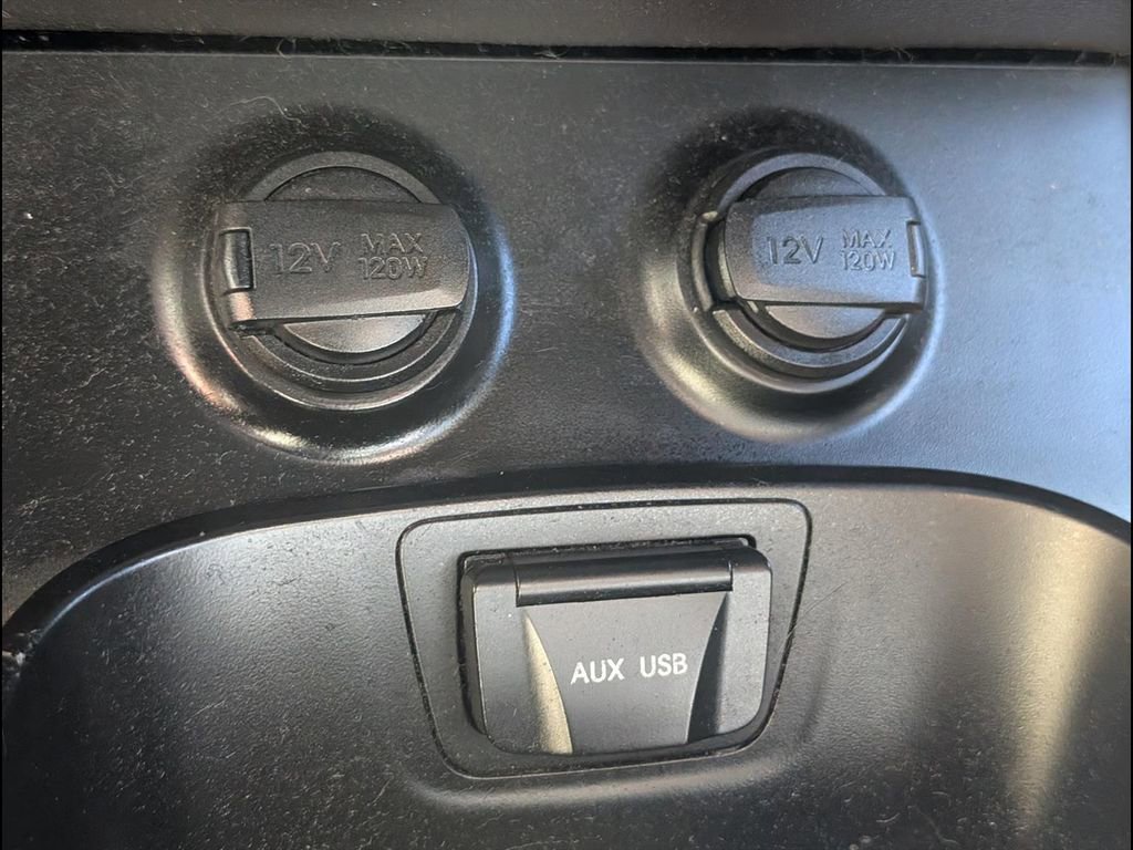Used 2013 Hyundai Santa Fe Sport AWD/4WD image 19