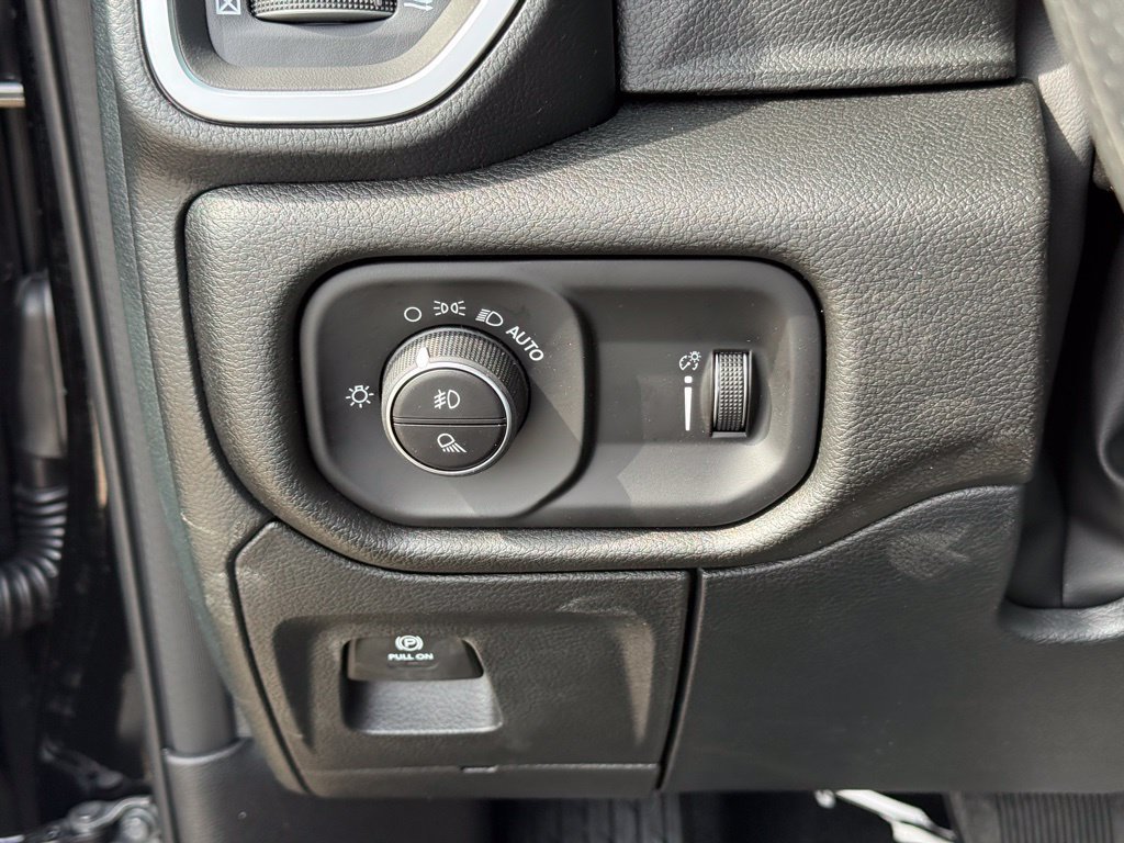 New 2026 RAM 1500 Big Horn AWD/4WD image 18