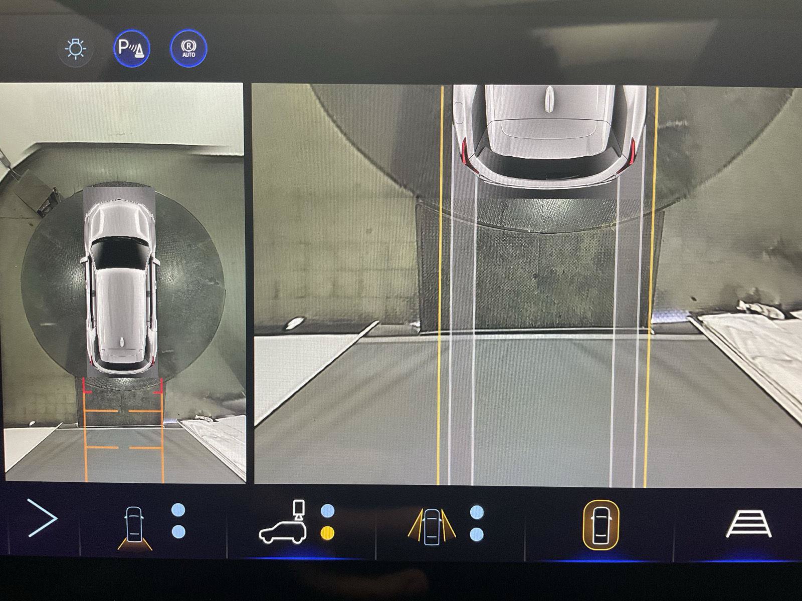 New 2027 Chevrolet Equinox RS w/ Safety and Technology Package AWD/4WD image 17