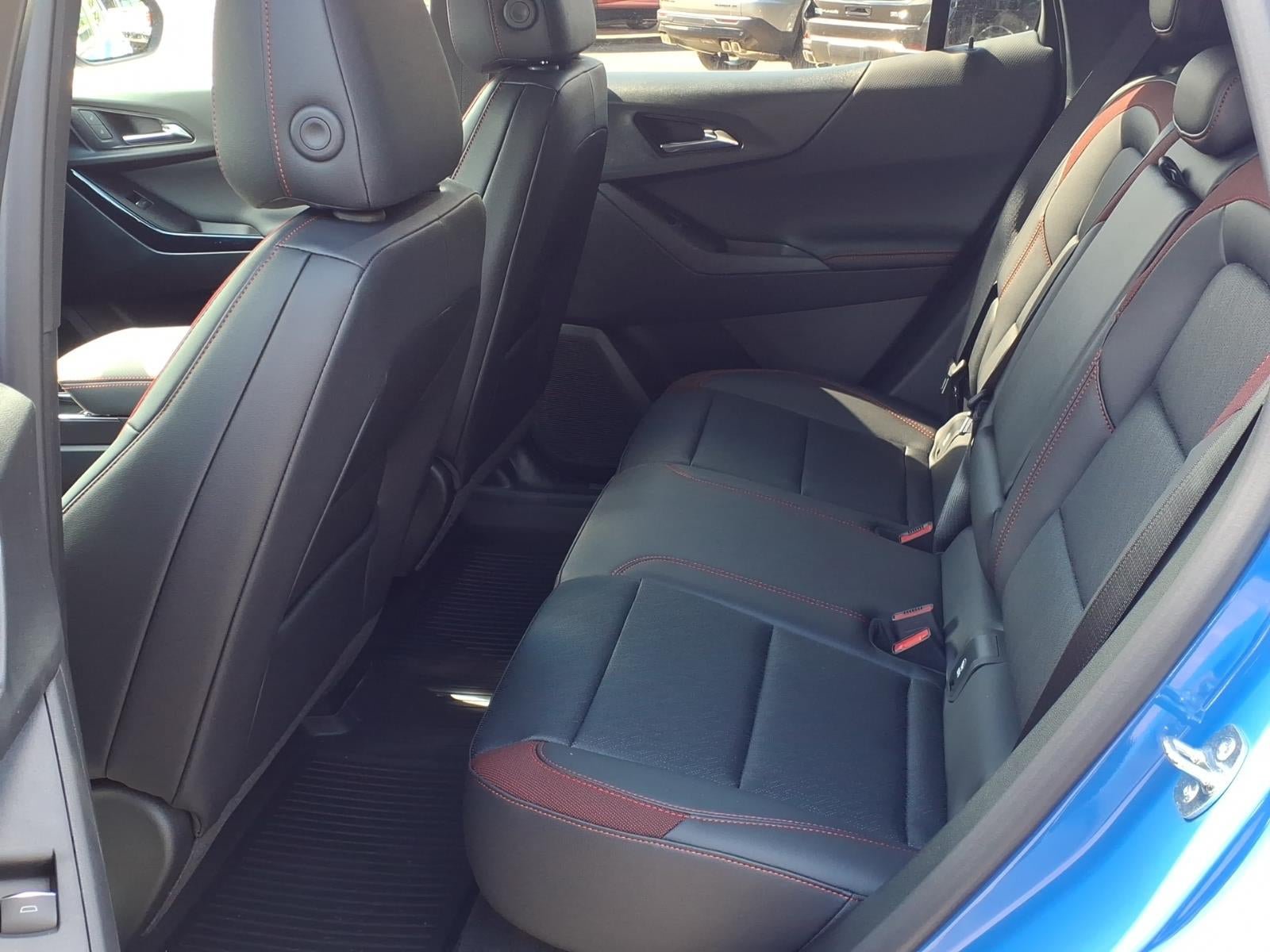 New 2027 Chevrolet Equinox RS w/ LPO, Floor Liner Package AWD/4WD image 8