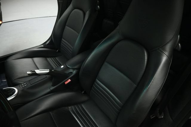 Used 2005 Porsche 911 Turbo AWD/4WD image 40