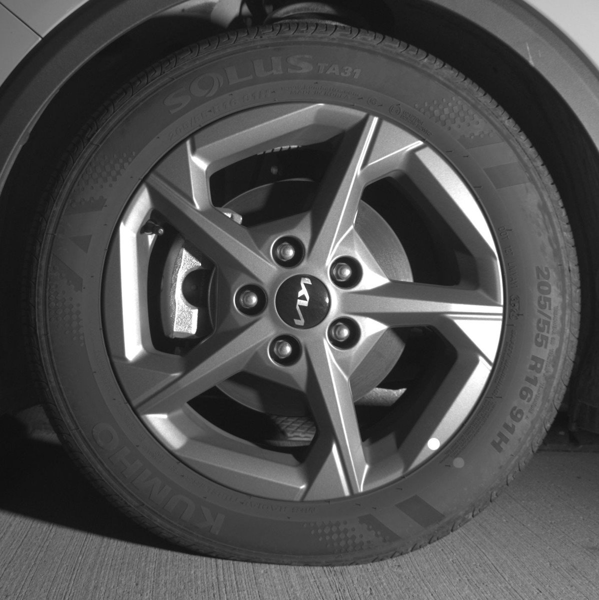 Used 2025 Kia K4 LXS image 12