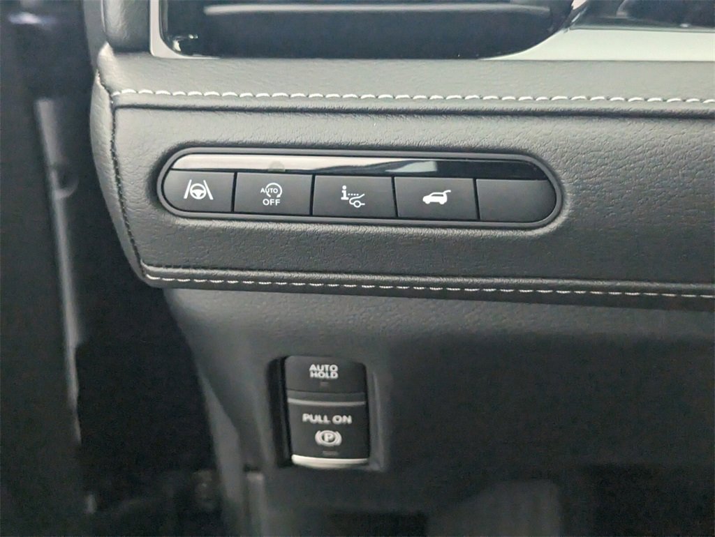 Used 2025 INFINITI QX80 Luxe image 29