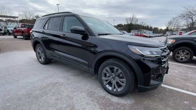 New 2026 Ford Explorer Active w/ Active Comfort Package image 8