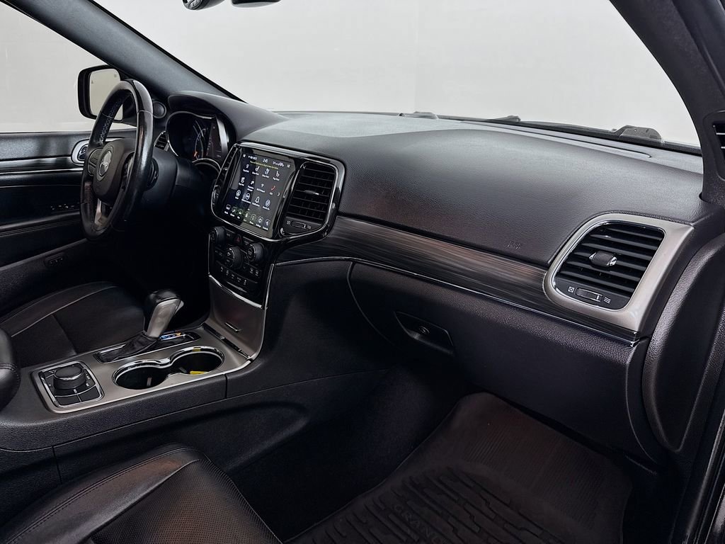 Used 2021 Jeep Grand Cherokee Limited w/ Luxury Group II AWD/4WD image 32