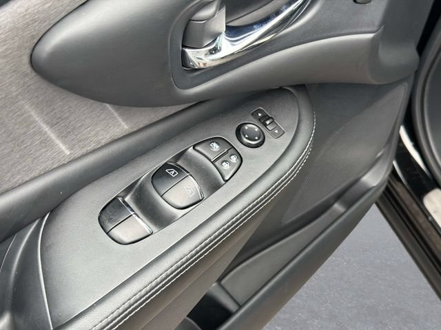 Used 2020 Nissan Murano SL FWD image 19