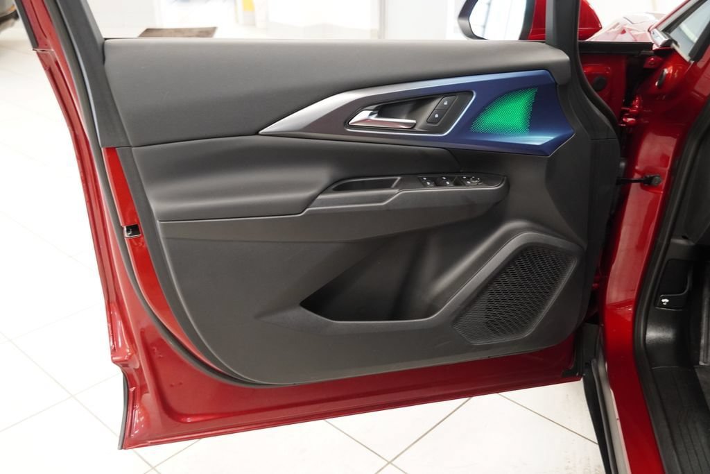 New 2026 Chevrolet Equinox EV LT FWD image 5