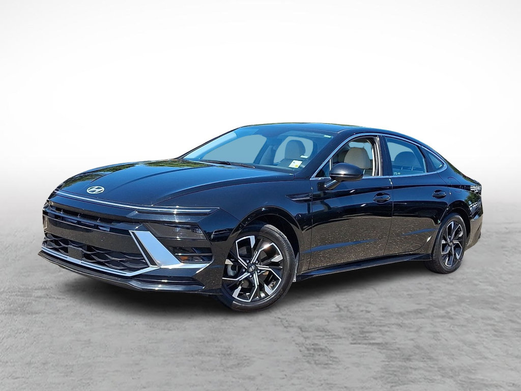 Used 2025 Hyundai Sonata SEL FWD image 1