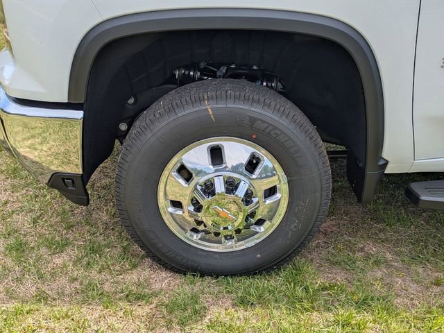 New 2026 Chevrolet Silverado 3500 LT w/ All Star Edition AWD/4WD image 7