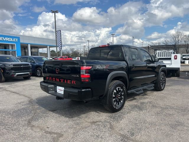 Used 2023 Nissan Frontier Pro-X w/ Tow Package RWD image 3