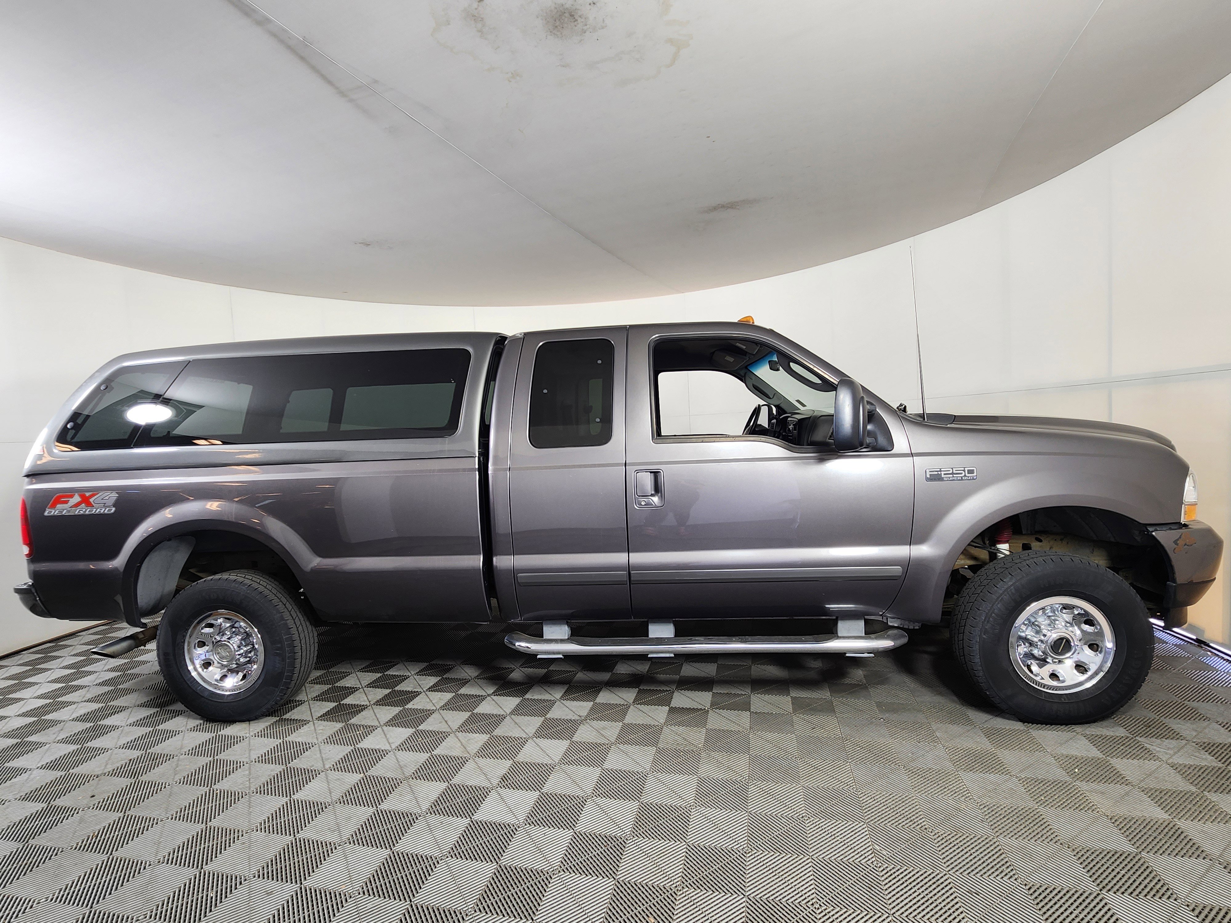 Used 2003 Ford F250 4x4 SuperCab Super Duty image 8