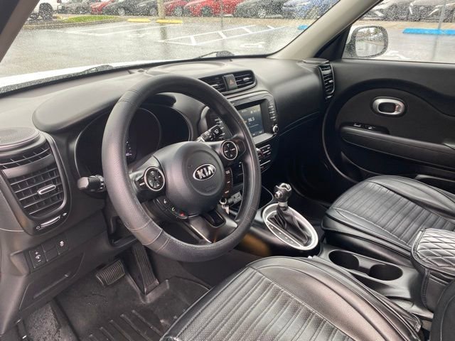 Used 2019 Kia Soul + FWD image 13