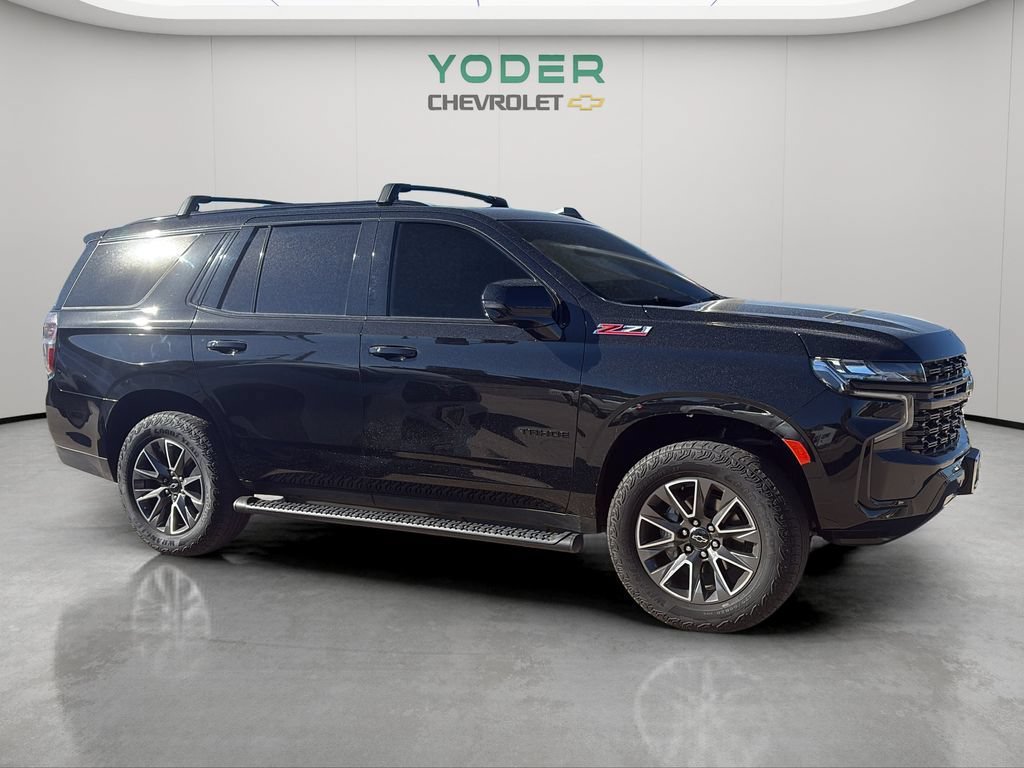 Used 2024 Chevrolet Tahoe Z71 w/ Luxury Package AWD/4WD image 2