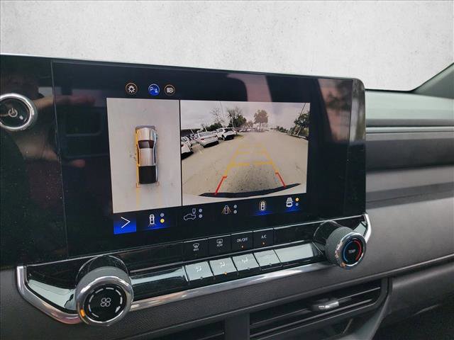 Used 2023 Chevrolet Colorado Trail Boss w/ Technology Package image 19