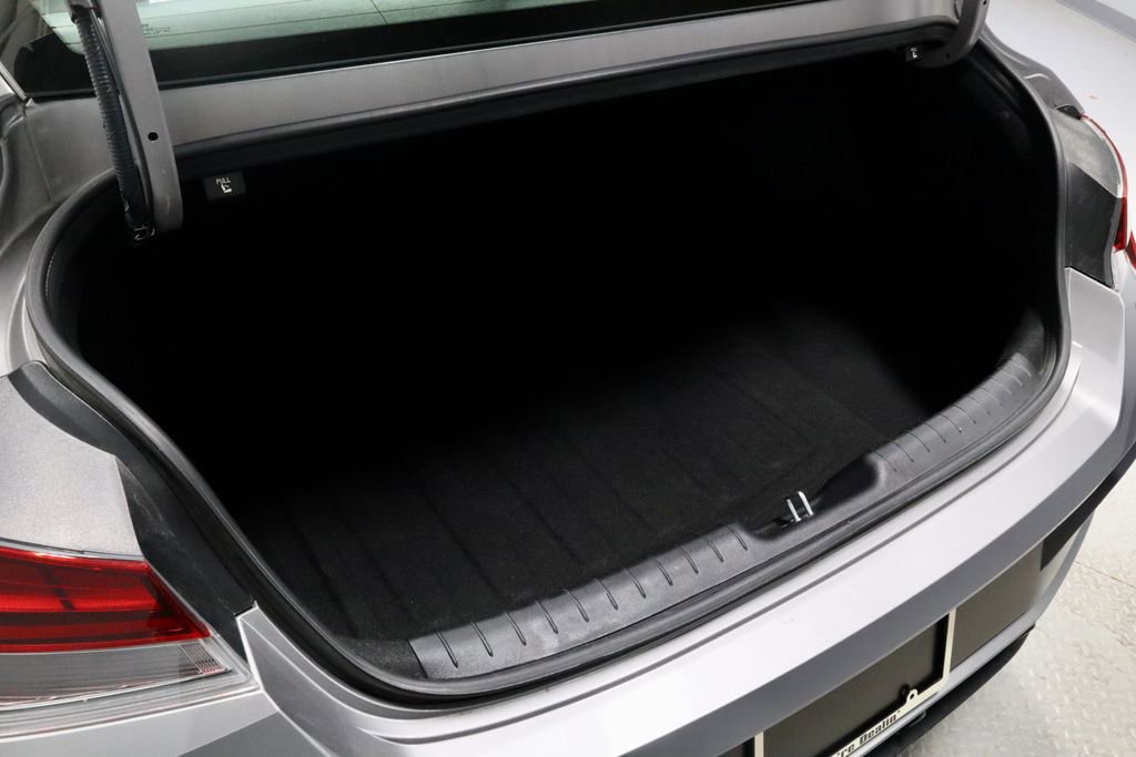 Certified 2025 Hyundai Elantra SEL image 14