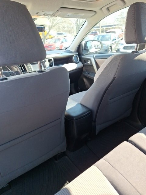 Used 2015 Toyota RAV4 XLE image 20