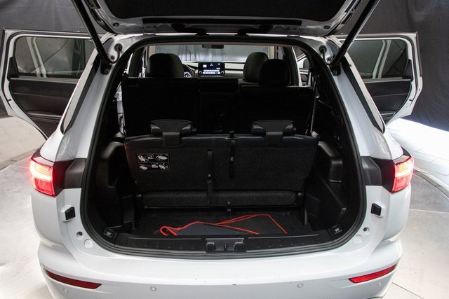 Used 2024 Mitsubishi Outlander SE image 22