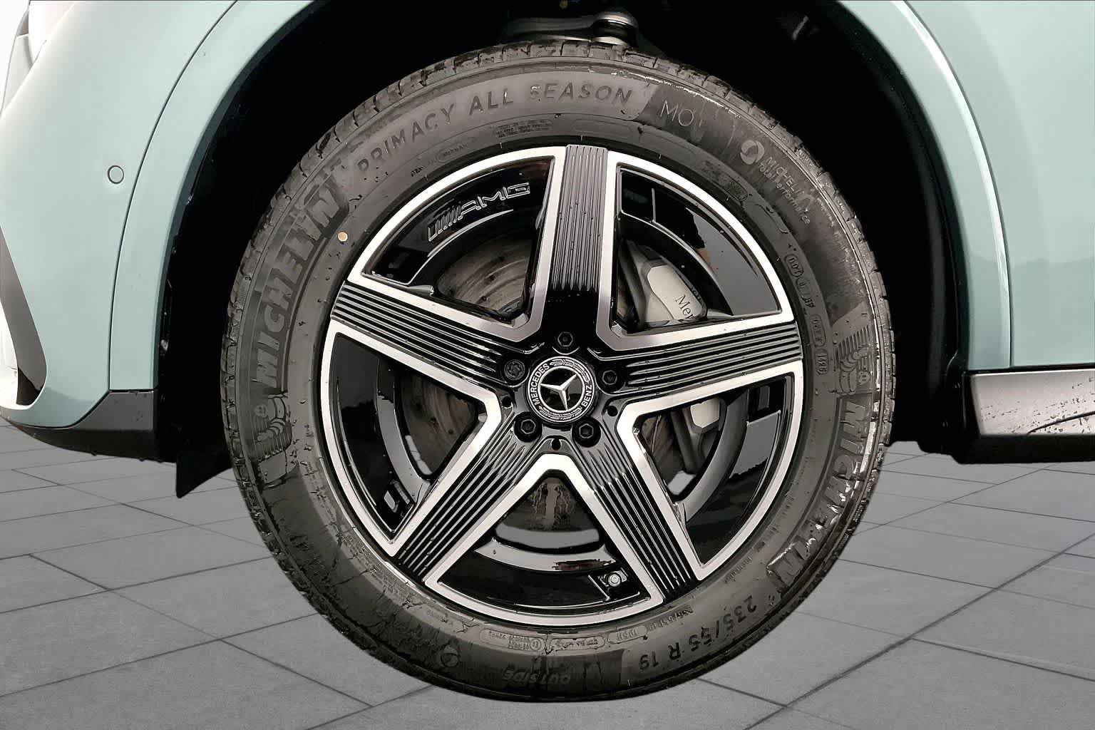 New 2025 Mercedes-Benz GLC 300 4MATIC image 16