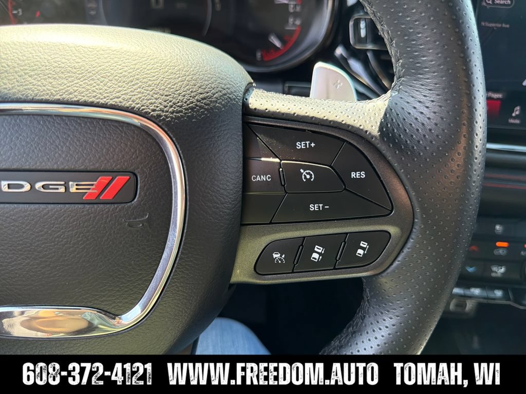 Used 2025 Dodge Durango GT AWD/4WD image 15