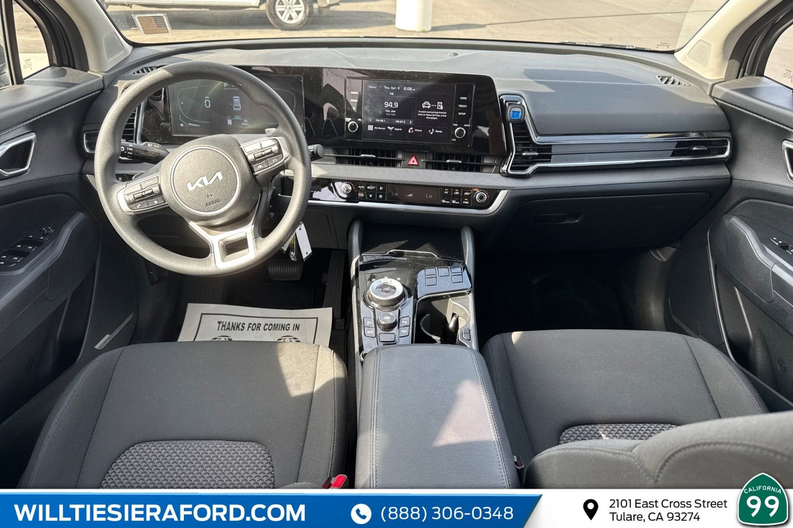 Used 2025 Kia Sportage LX image 11