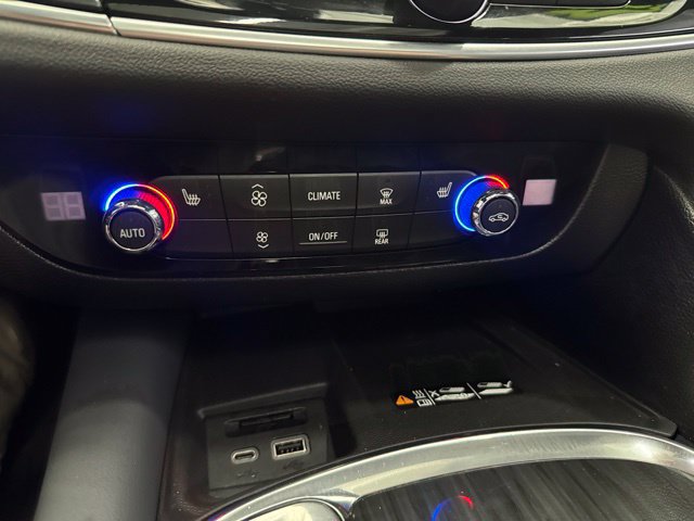Used 2023 Buick Enclave Essence w/ Experience Buick Package AWD/4WD image 44