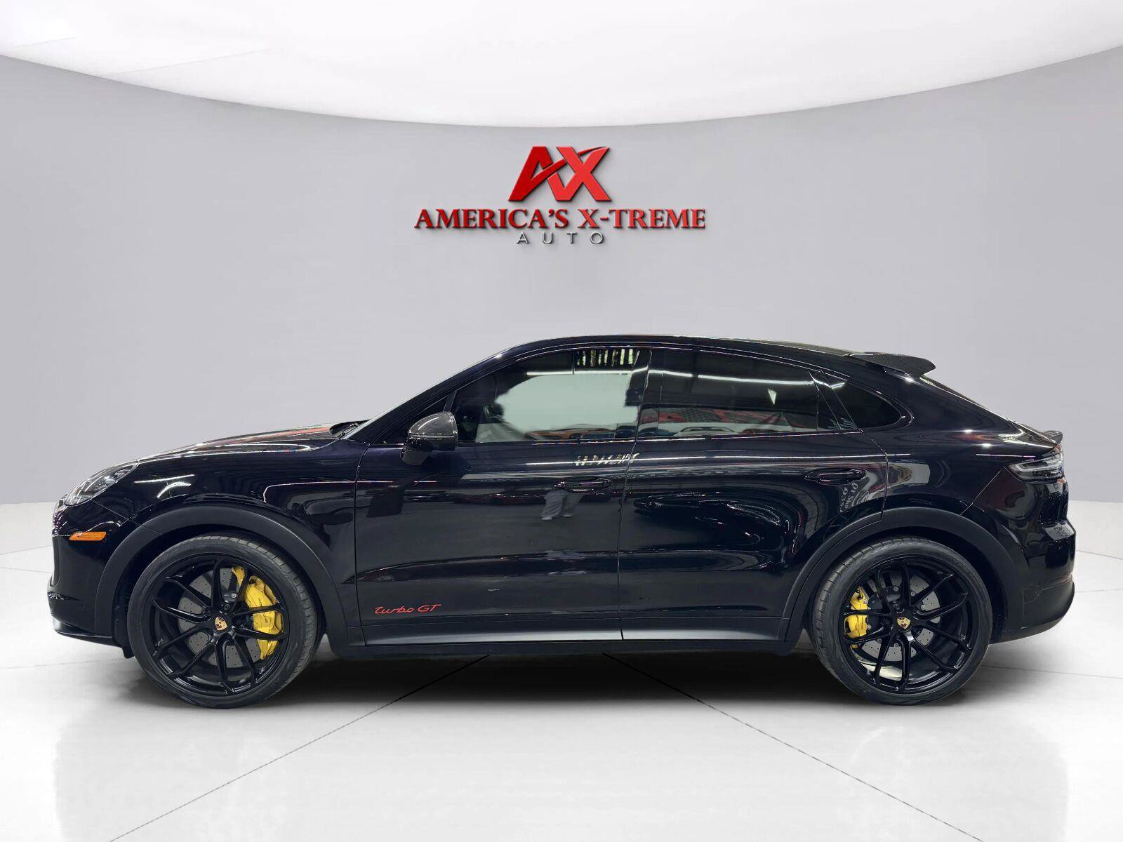 Used 2022 Porsche Cayenne Turbo GT AWD/4WD image 4