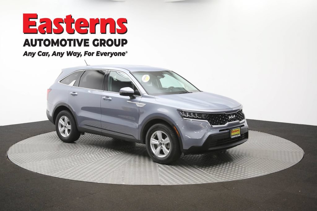 Used 2022 Kia Sorento LX FWD image 47