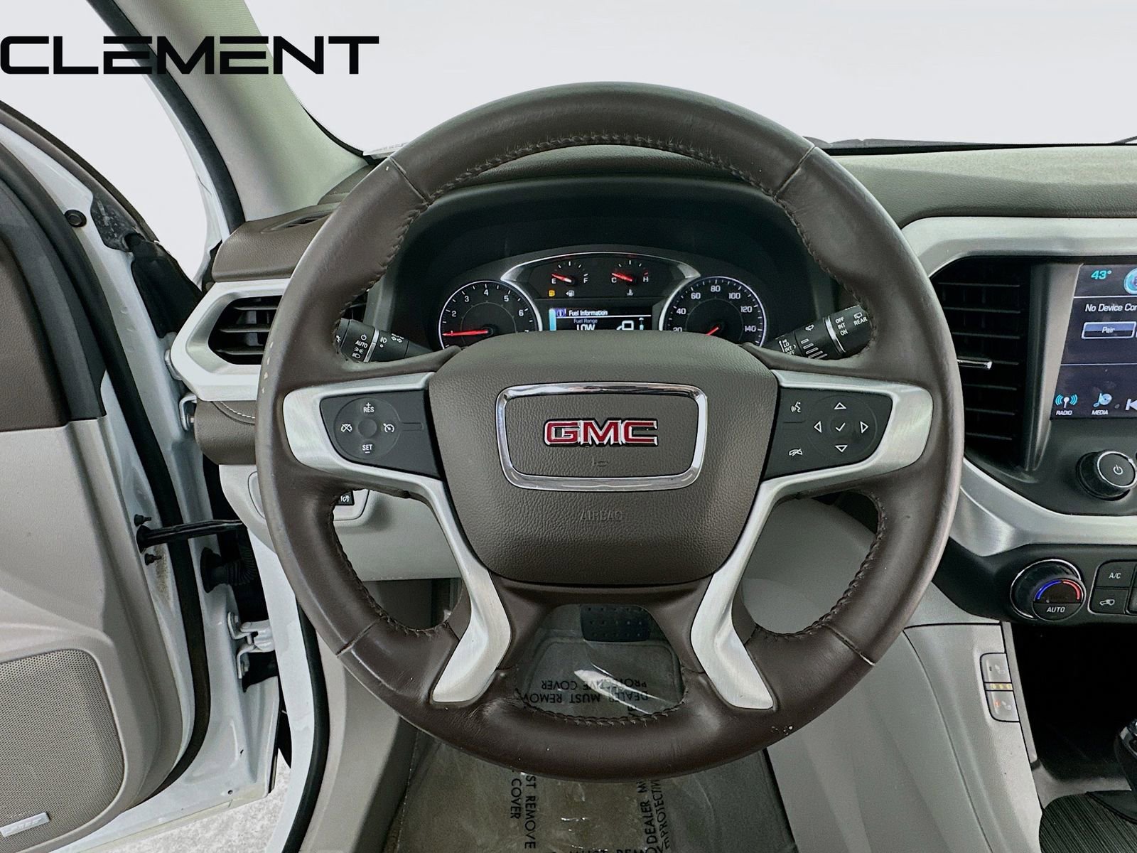 Used 2019 GMC Acadia SLT w/ LPO, Cargo Package AWD/4WD image 14