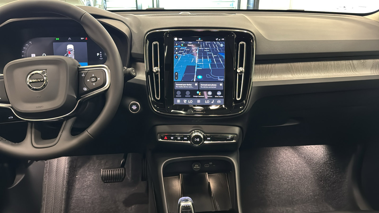 New 2026 Volvo XC40 B5 Ultra w/ Protection Package Premier AWD/4WD image 11