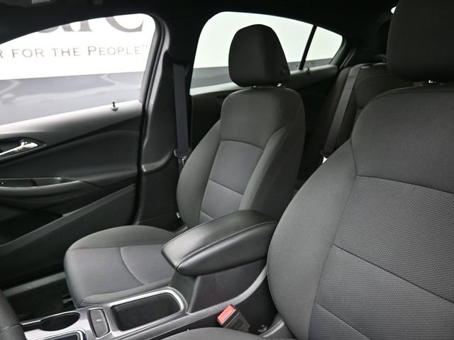 Used 2017 Chevrolet Cruze LT w/ Sun And Sound Package image 16