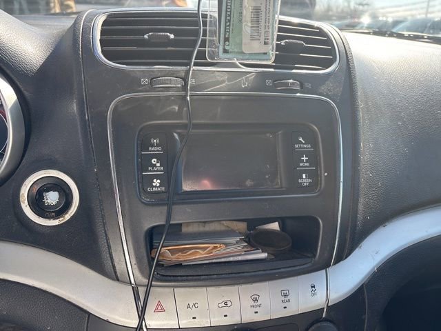 Used 2017 Dodge Journey SE image 5