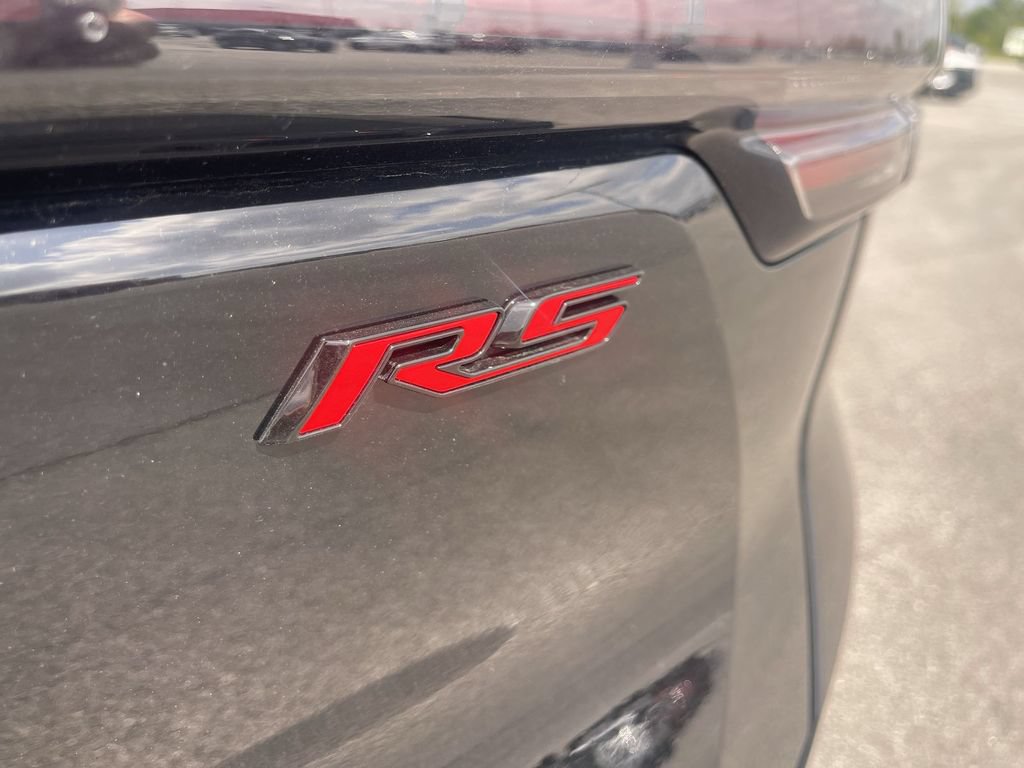 Used 2025 Chevrolet Equinox EV RS FWD image 13