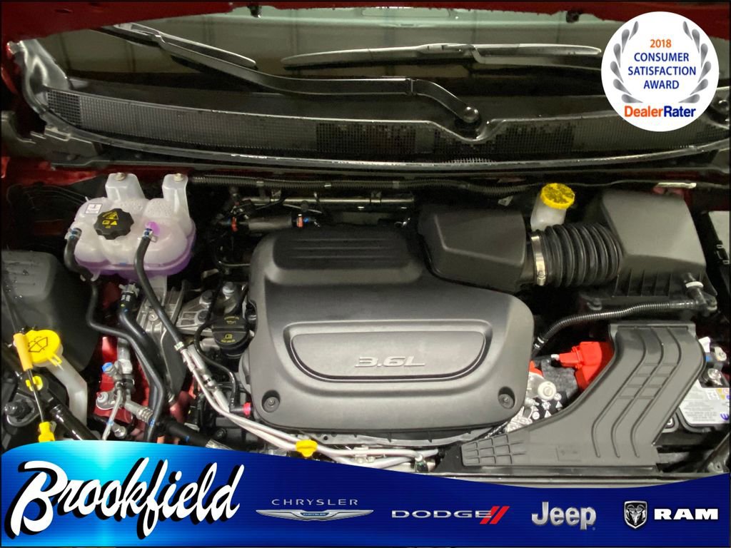 New 2026 Chrysler Pacifica Select FWD image 35