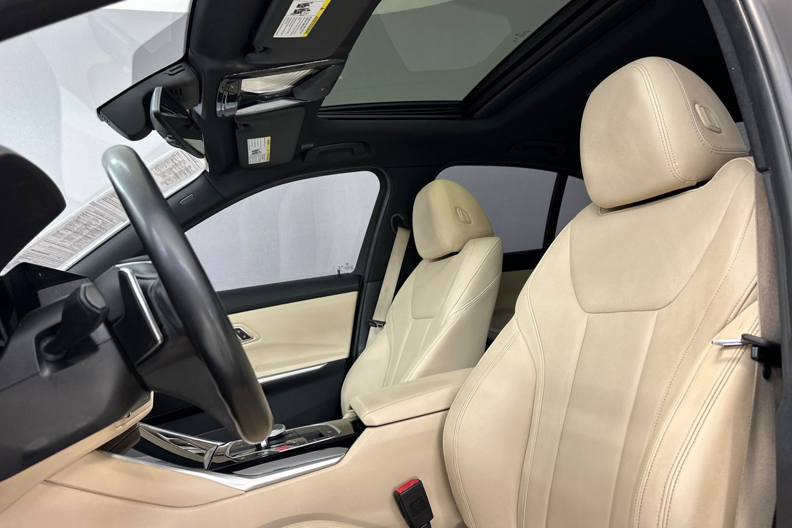 Used 2019 BMW 330i Sedan w/ Convenience Package RWD image 23
