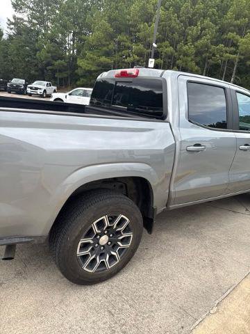 Used 2024 Chevrolet Colorado LT w/ LT Convenience Package III RWD image 31
