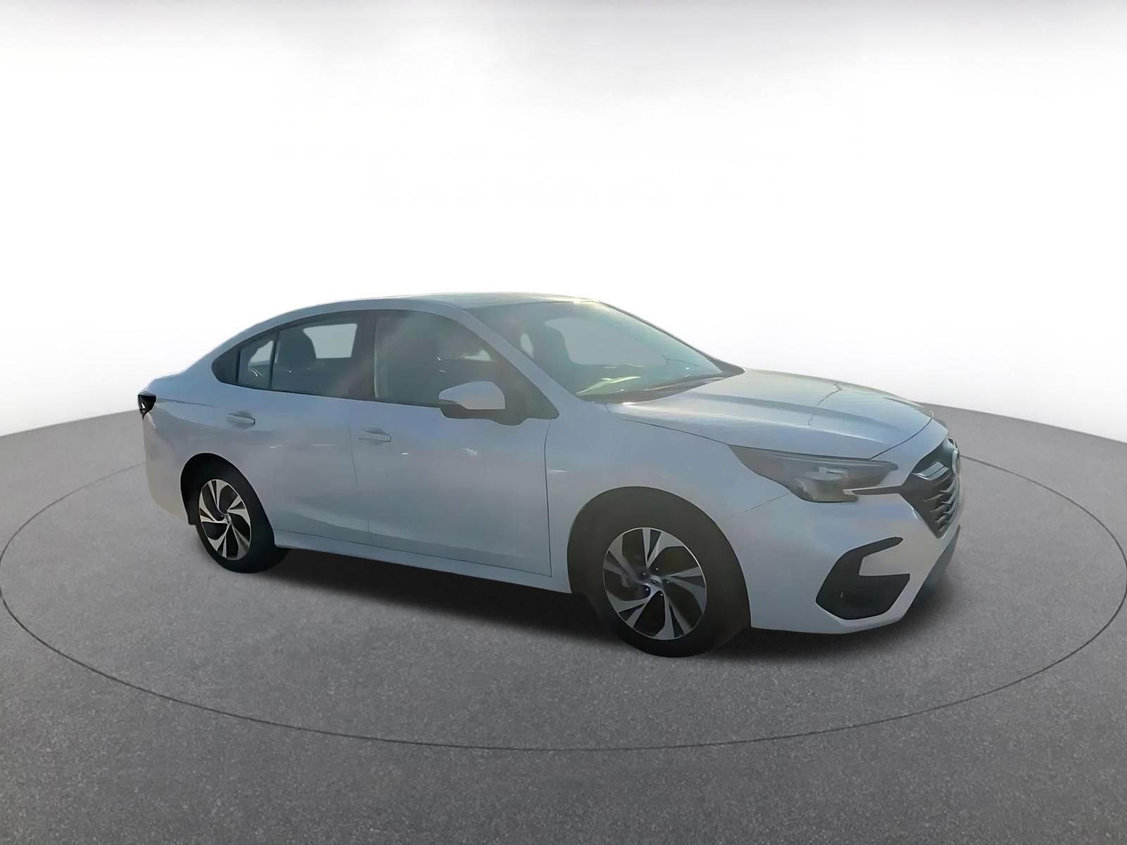 Used 2025 Subaru Legacy Premium AWD/4WD image 2