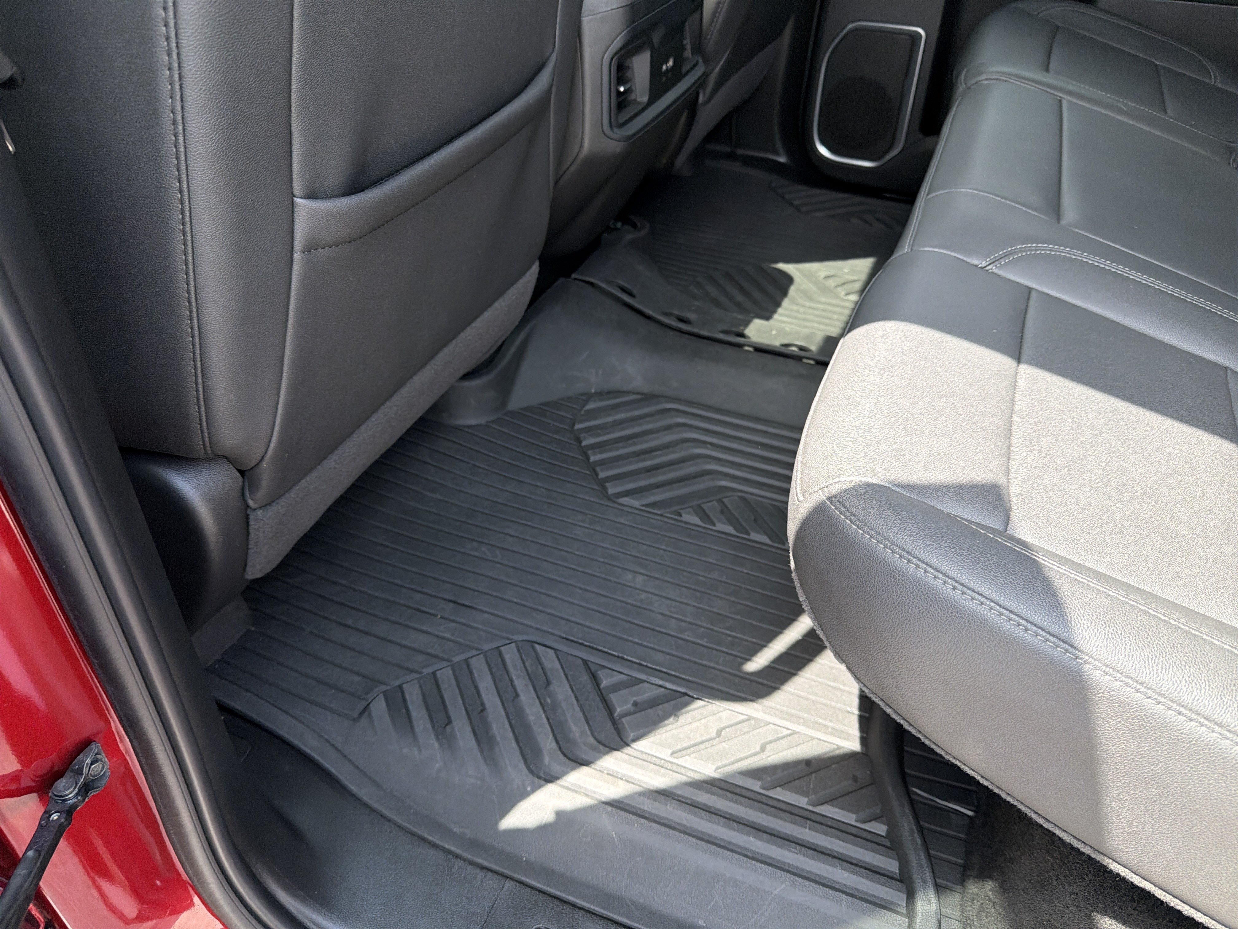 Used 2025 Chevrolet Silverado 1500 RST AWD/4WD image 58